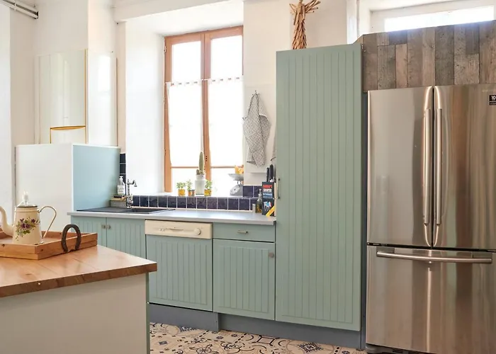 Tatil Evi Domaine Du Prieure Avec Piscine Ancien Couvent & Presbytere *