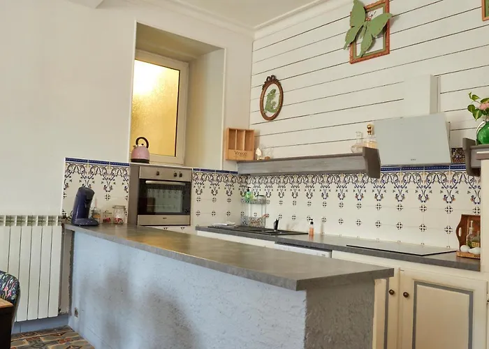 Domaine Du Prieuré Couvent&presbytère * Carcasona