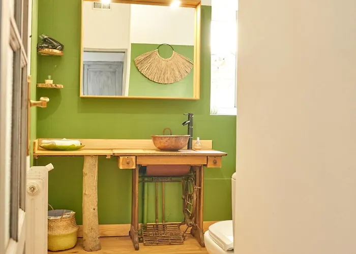 Tatil Evi Domaine Du Prieure Avec Piscine Ancien Couvent & Presbytere