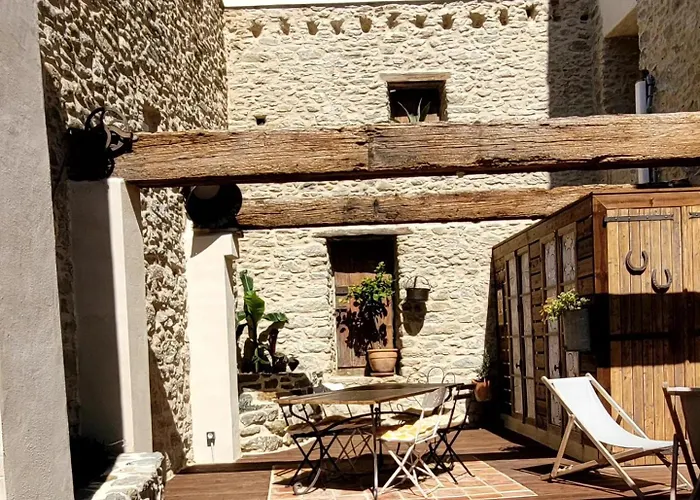 Domaine Du Prieure Avec Piscine Ancien Couvent & Presbytere Tatil Evi Carcassonne