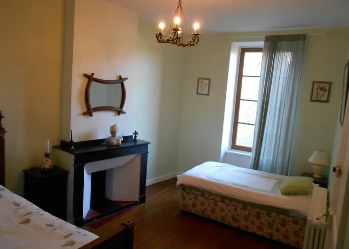 Domaine Du Prieure Couvent & Presbytere 卡尔卡松